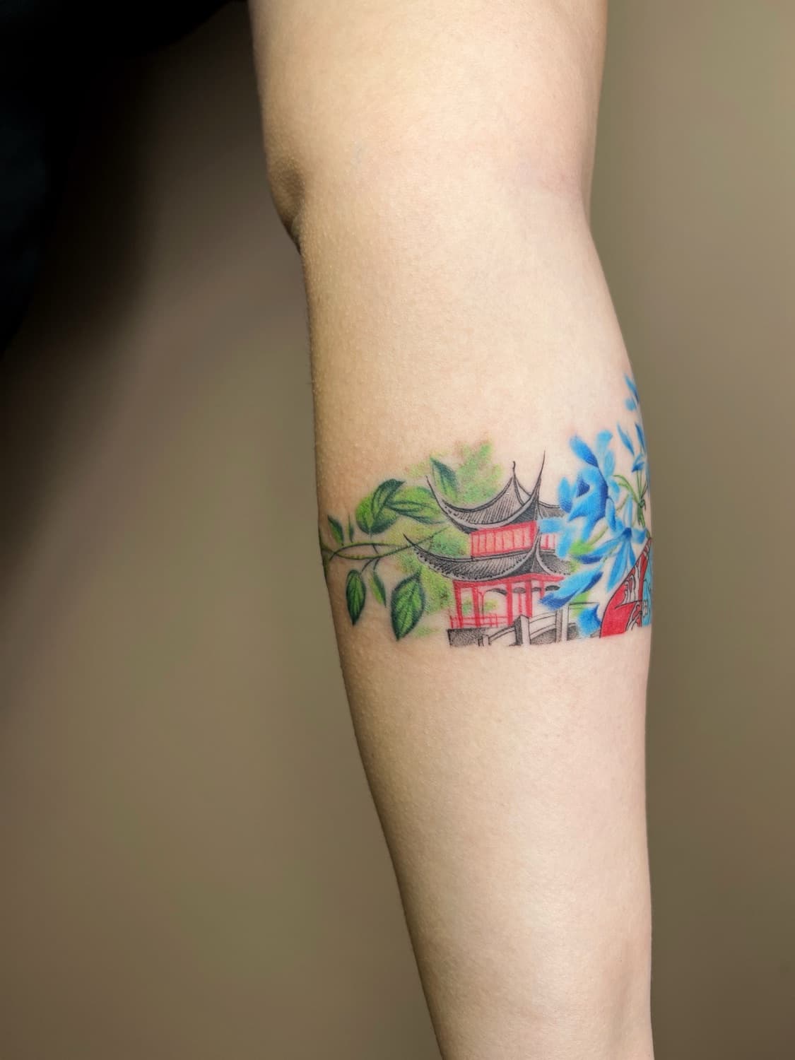 Alev Sarı — color tattoo, Ink People Istanbul